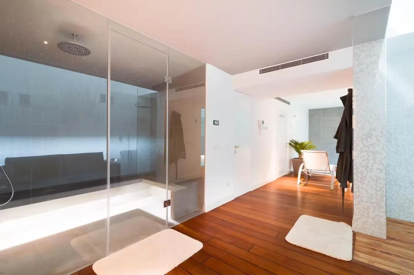 Апартаменты Presidential Loft In The Design District Милан